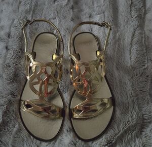 Stuart Weitzman ( Gelfisher )Size 5 Metalic Gold Sandals